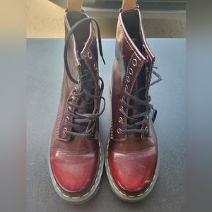 ❌️SOLD❌️Dr. Martens